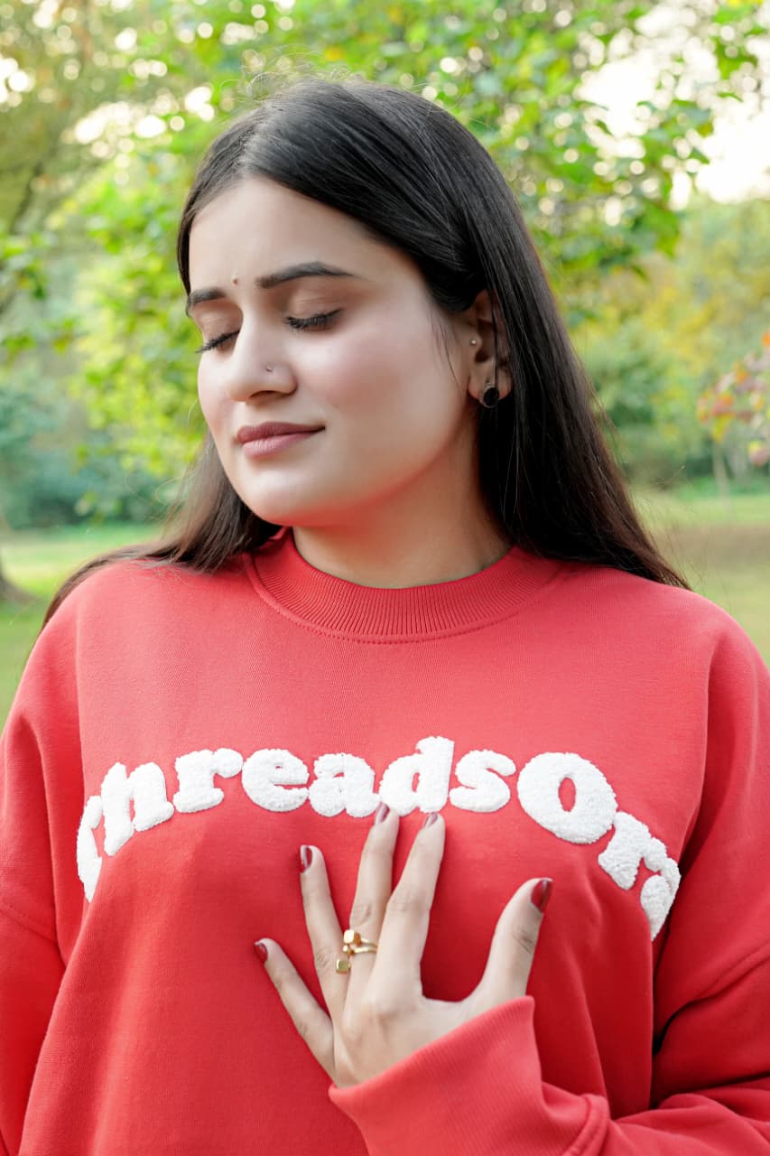 THE EMBROIDERY SWEATSHIRTS