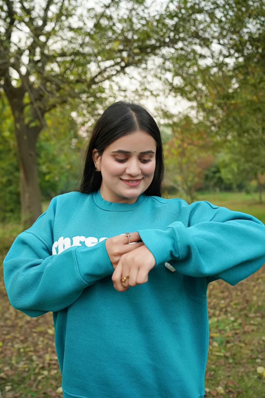 THE EMBROIDERY SWEATSHIRTS
