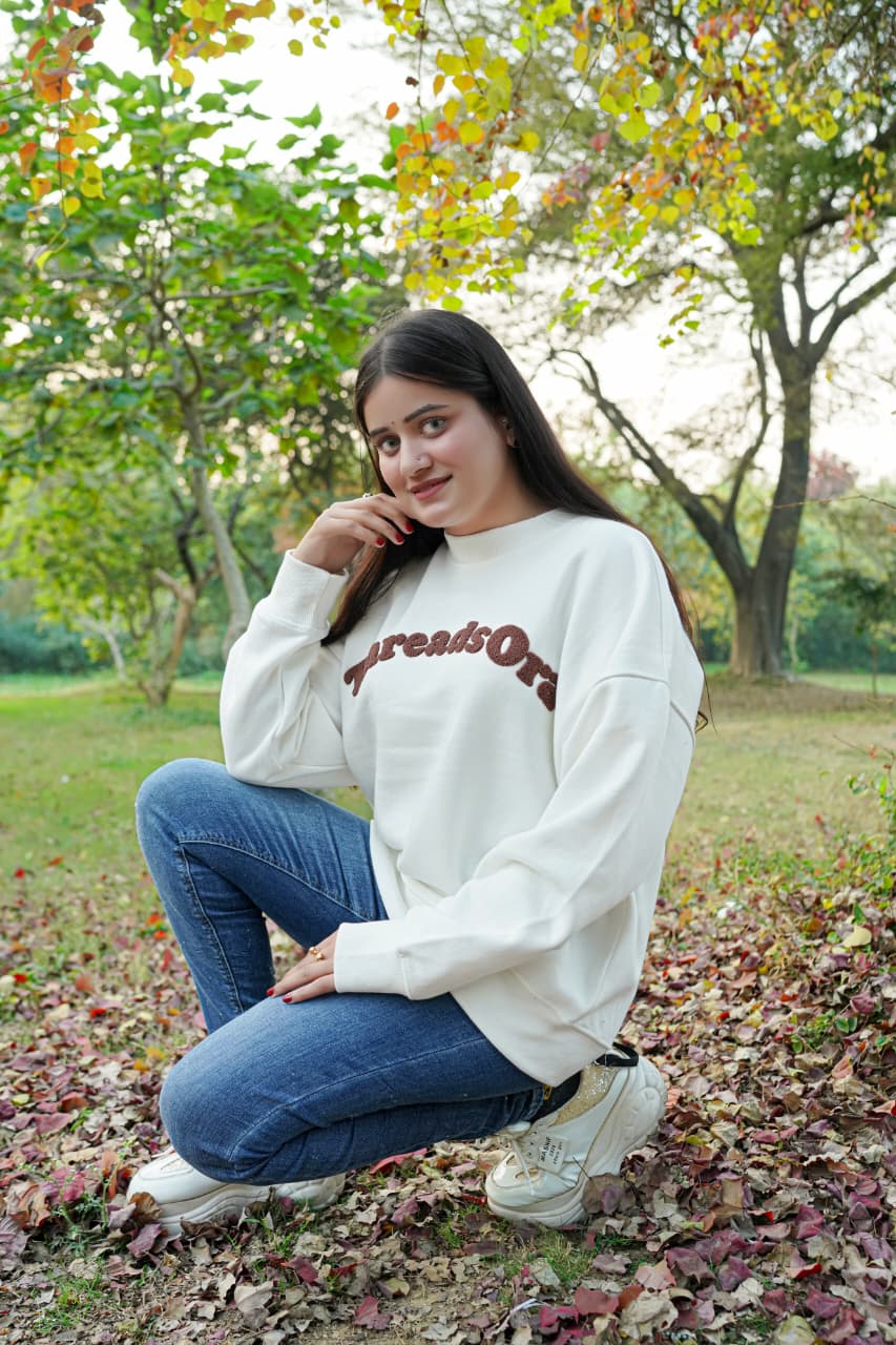 THE EMBROIDERY SWEATSHIRTS